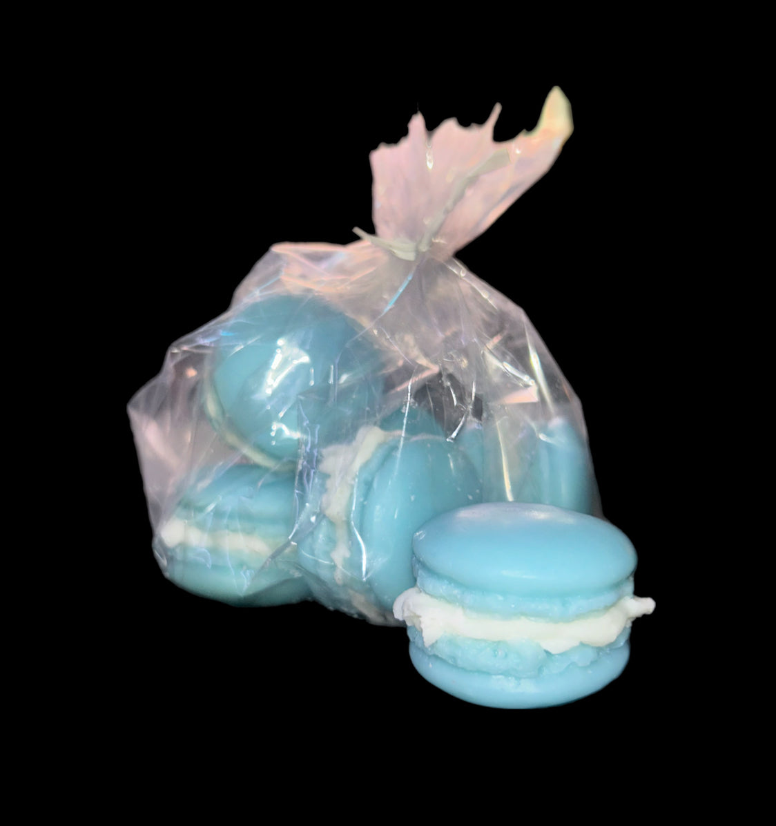 Molded wax melts